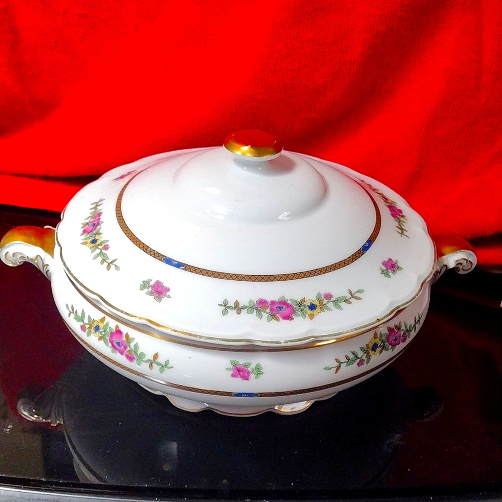 BLACK KNIGHT Tree Of Life Pattern COVERED CASSEROLE VEGTABLE SERVING BOWL W/LID